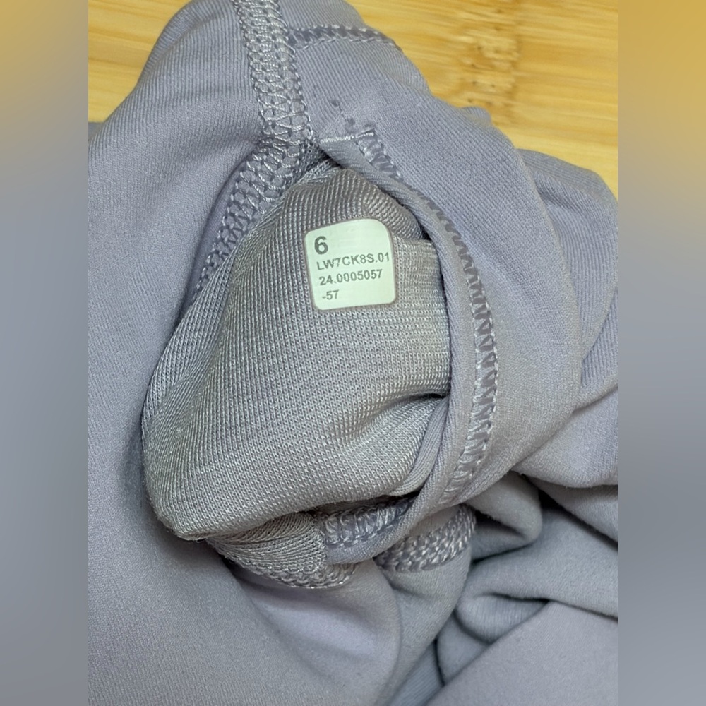 Lululemon Align High Rise Short 4” - Picture 3 of 5